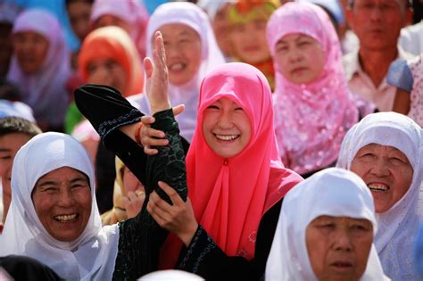 are there alot of muslims in china